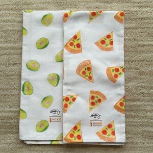 NWOT Set of 2 William Sonoma Gaby Dalkin No Kid Hungry Kitchen Towels Pizza Avoc